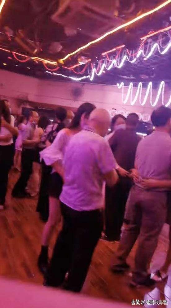 成都砂舞最新地址2025，舞動(dòng)友情，愛的溫暖傳遞地