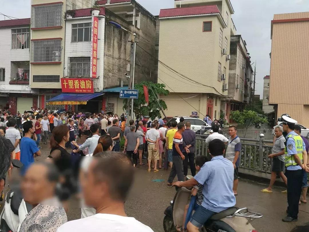 化州郎庭發(fā)生嚴(yán)重沖突事件，最新消息披露，震驚全城！